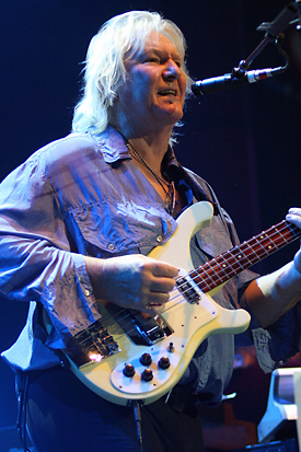 MusicPlayers.com: Features > Bass > Chris Squire