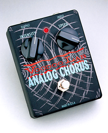 Voodoo Lab Analog Chorus - The BOSS CE-1 Reincarnate 