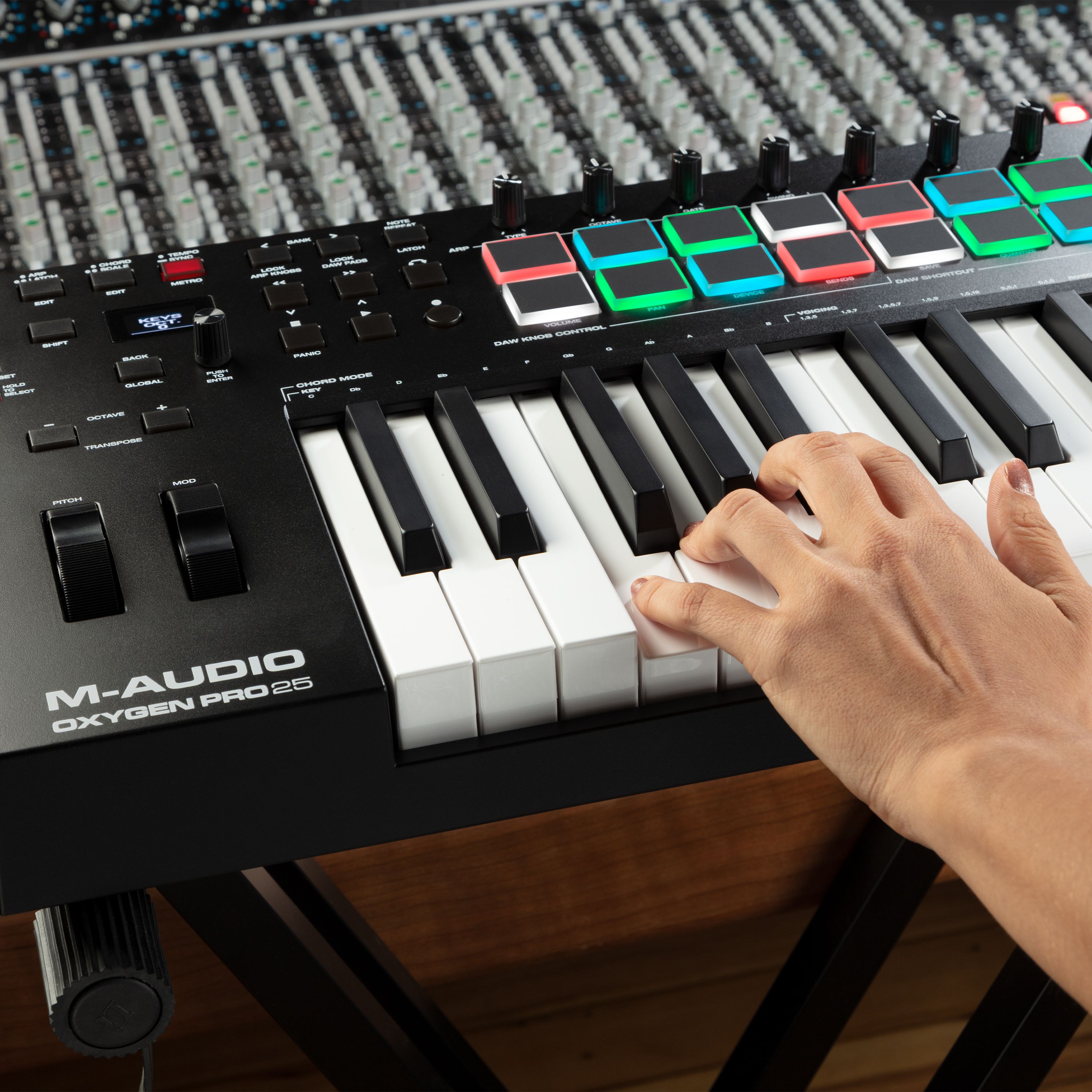 M-AUDIO INTRODUCES NEW OXYGEN PRO SERIES KEYBOARD CONTROLLERS –  